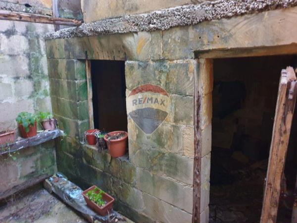 1 bedroom Maisonette for sale in Qormi - €700,000 - 189m²