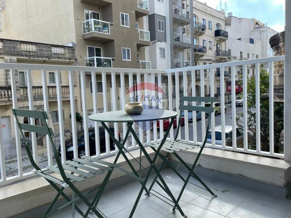 Msida Apartment - Image 1