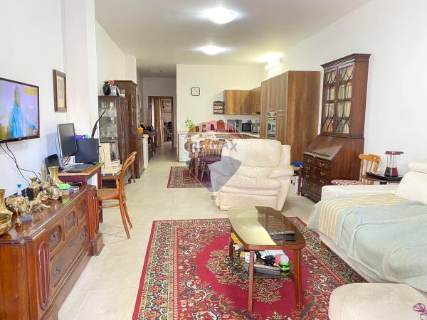 2 bedroom Maisonette for sale in Msida - €319,000 - 99m²