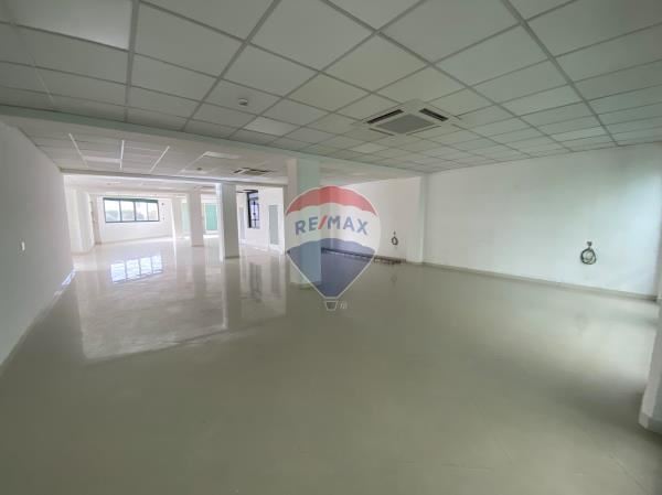 Office space to rent in Victoria