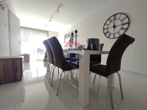 2 bedroom Penthouse to rent in Gżira - €1,800