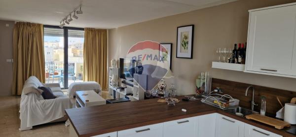 3 bedroom Penthouse Duplex to rent in Dingli - €1,700