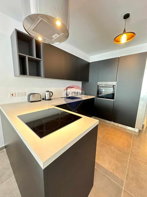 Sliema Apartment - Image 1
