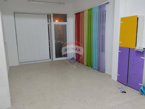 Office space to rent in Mosta