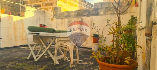 3 bedroom Apartment for sale in Bormla (Cospicua) - €405,000 - 91m²