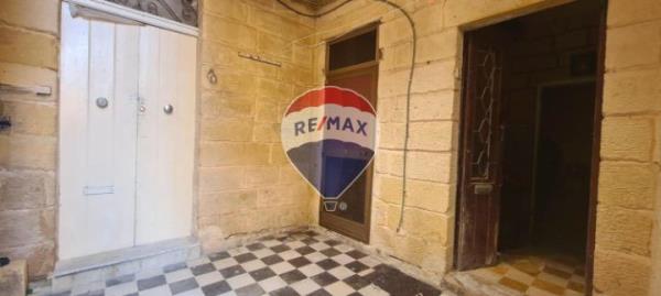 2 bedroom Apartment for sale in Bormla (Cospicua) - €285,000 - 91m²