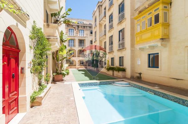 Property at Għajnsielem