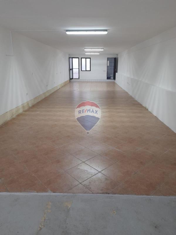 Garage (Residential) for sale in Marsaskala - €320,000 - 140m²