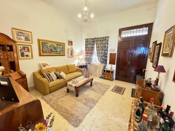 Sliema Townhouse - Image 1