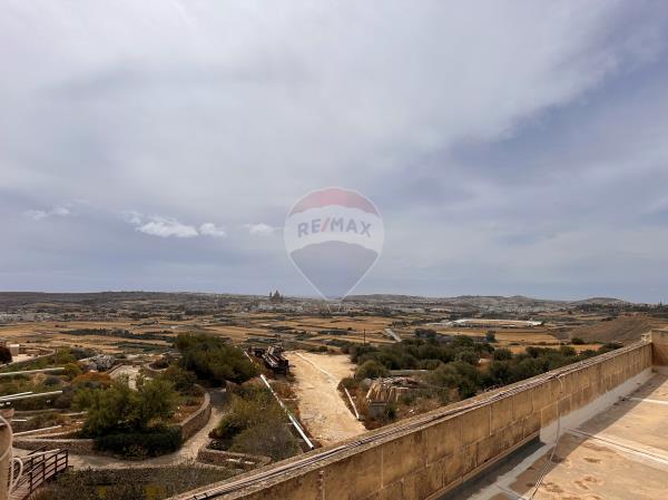 Gozo - Nadur Penthouse - Image 1