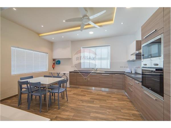 Sliema Studio Flat - Image 1