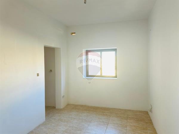 2 bedroom Apartment for sale in Bormla (Cospicua) - €270,000 - 122m²