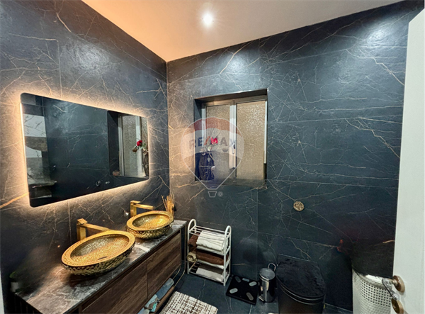 3 bedroom Maisonette for sale in Fgura - €489,000 - 149m²