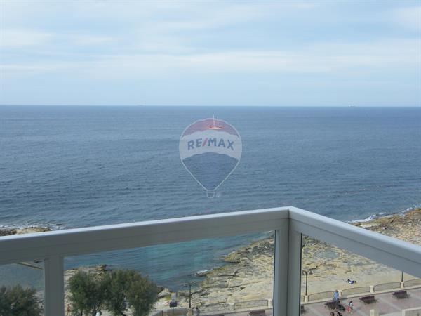 3 bedroom Penthouse for sale in Sliema - €3,200,000 - 360m²