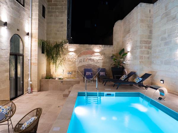 Townhouse in Tas-Sliema from Remax-malta.com – €17,500