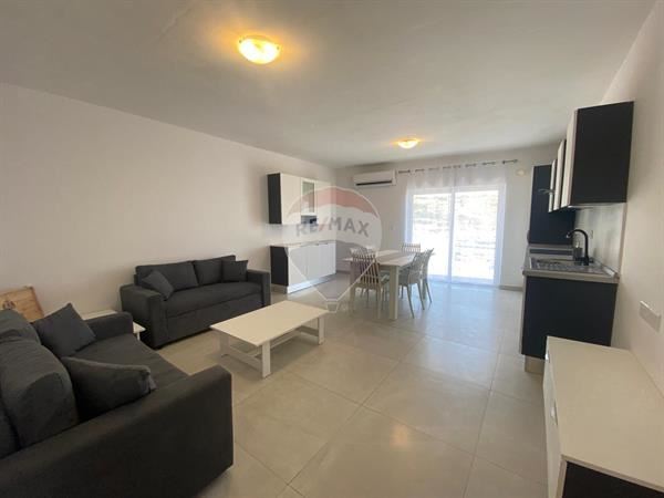 B&b to rent in Ghajnsielem