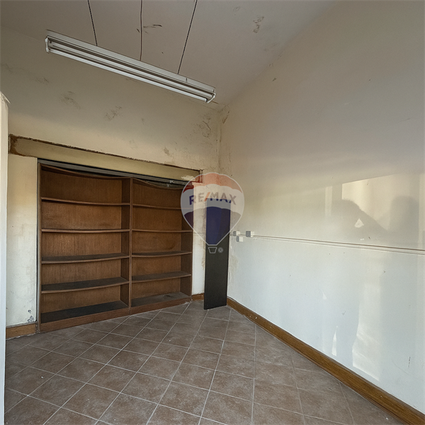 Garage (Residential) in Ir-Rabat from Remax-malta.com – €100,000