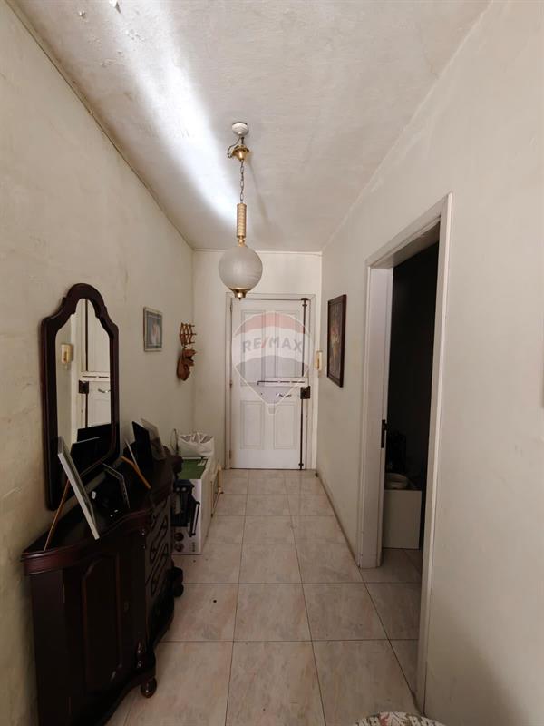 2 bedroom Apartment for sale in Qawra - €270,000 - 85m²