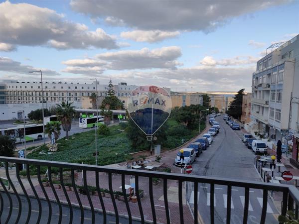 2 bedroom Apartment for sale in Qawra - €320,000 - 98m²