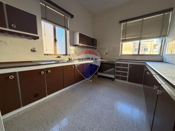 3 bedroom Maisonette for sale in Fgura - €292,000 - 137m²