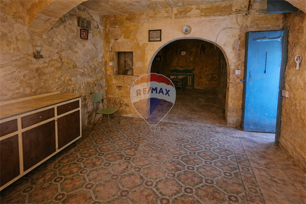 4 bedroom House of Character for sale in Siġġiewi - €640,000 - 84m²