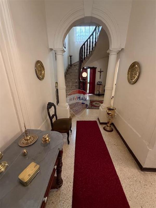 Luqa Townhouse - Image 1