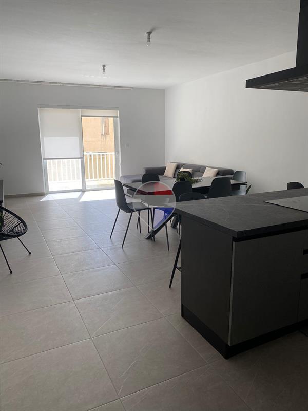 Sliema Apartment - Image 1