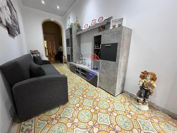 Birkirkara Townhouse - Image 1