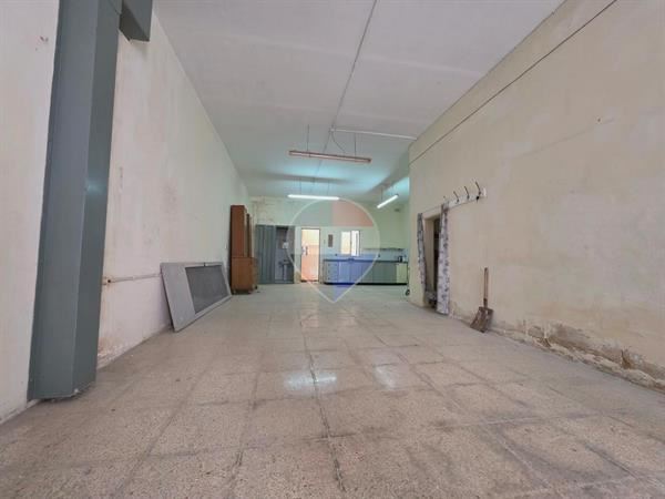 Garage to rent in Birzebbuga