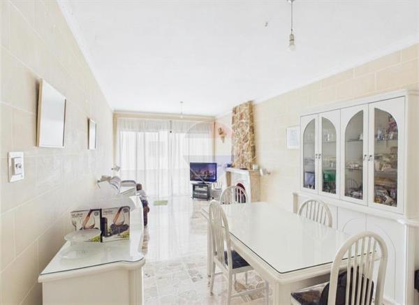 Msida Maisonette Solitary - Image 1