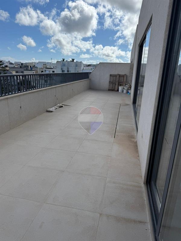 Mosta Penthouse