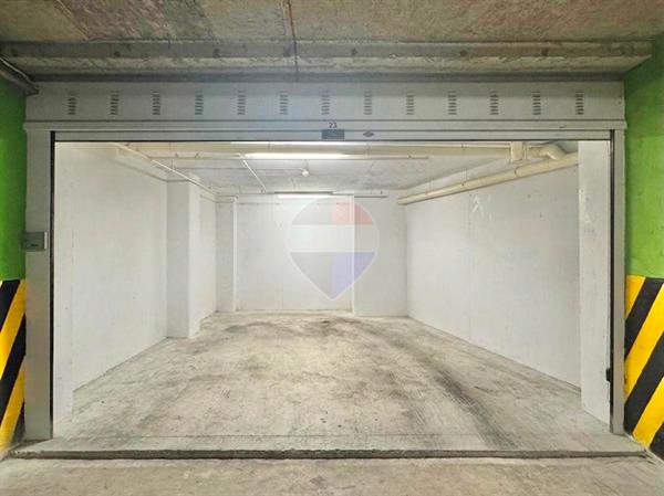 Garage (Residential) for sale in Mosta - €95,500 - 27m²