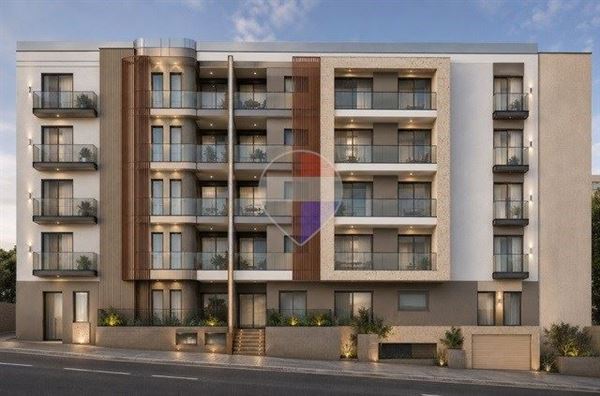 Ta' Xbiex Apartment - Image 1