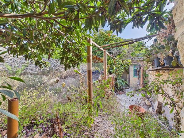 House of Character in Iż-Żurrieq from Remax-malta.com – €850,000