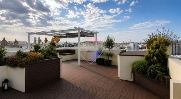 Penthouse (Duplex) in L-Imsida from Remax-malta.com – €669,000