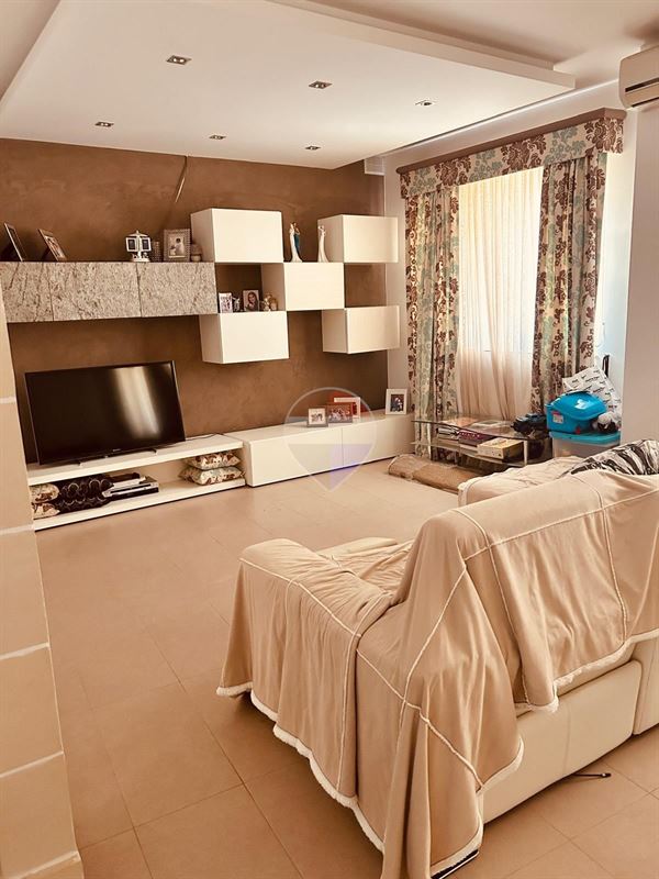 Maisonette in Ħ'Attard from Remax-malta.com – €2,500