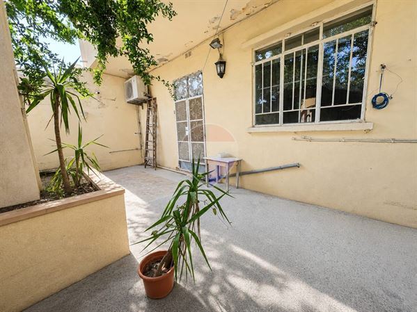 Villa (Semi Detached) in Ħ'Attard from Remax-malta.com – €1,450,000