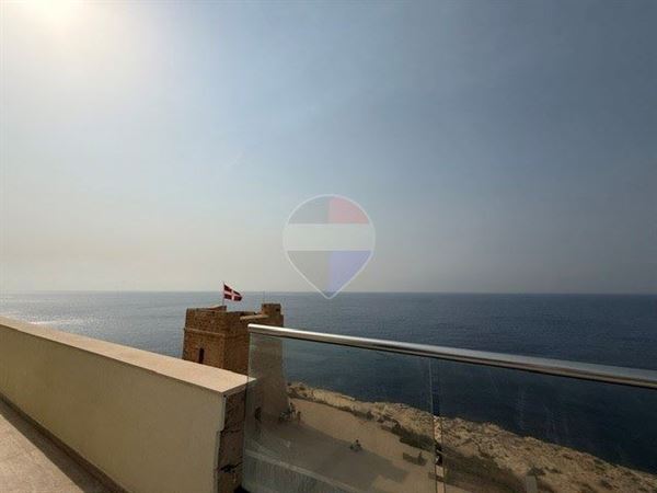 Penthouse in Iż-Żurrieq from Remax-malta.com – €1,400