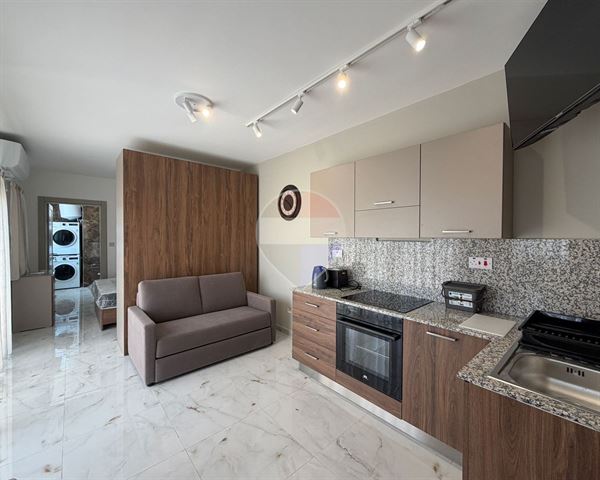 Penthouse in In-Nadur from Remax-malta.com – €800