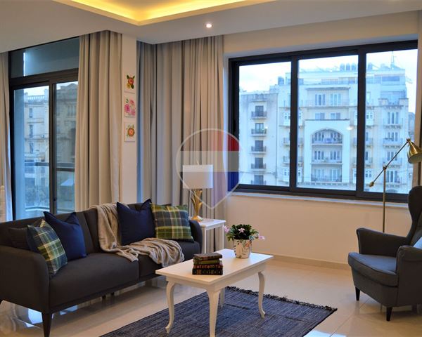 Apartment in San Ġiljan from Remax-malta.com – €2,200