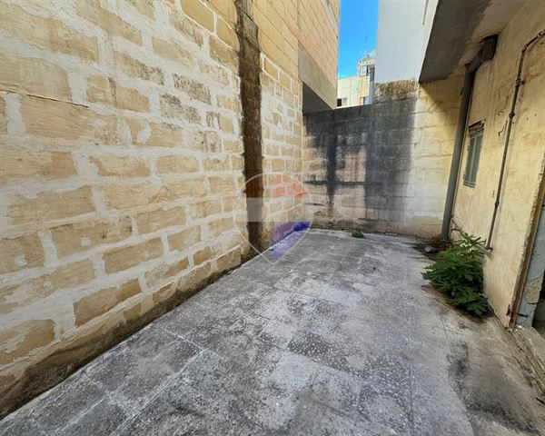 Maisonette in Birżebbuġa from Remax-malta.com – €340,000