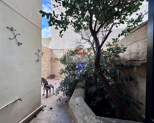Townhouse in Il-Ħamrun from Remax-malta.com – €695,000