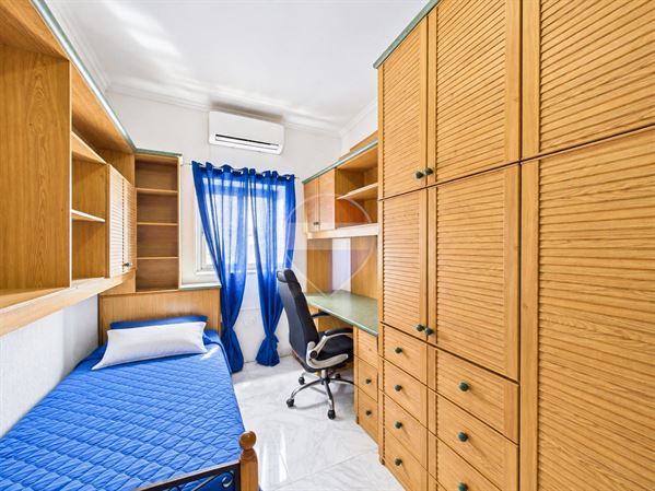 Dingli Townhouse