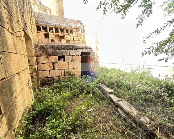 Property at Siġġiewi