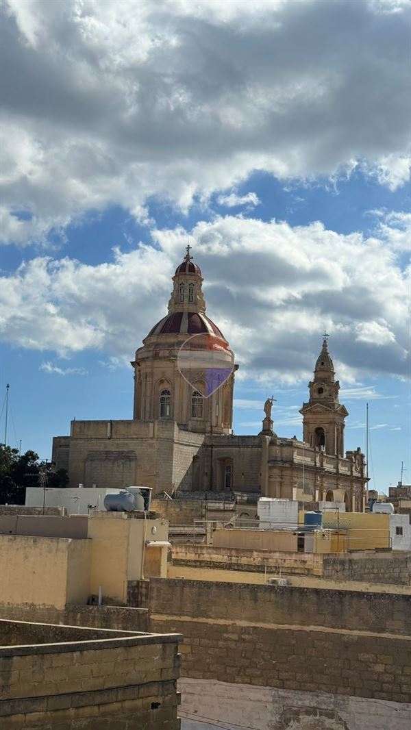 town_house in Luqa