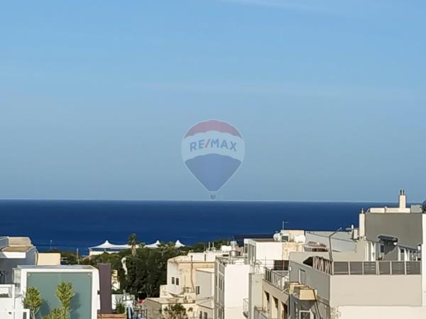 3 bedroom Penthouse to rent in Baħar iċ-Ċagħaq - €1,600 - 210m²