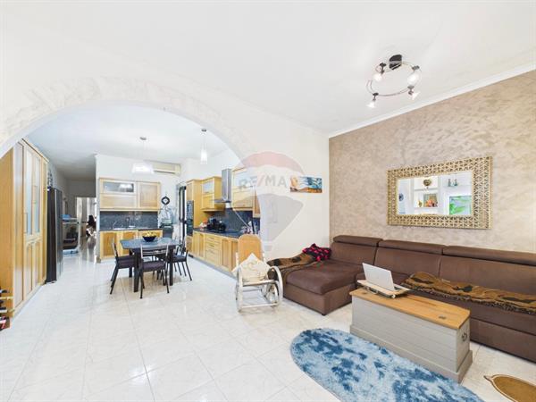 3 bedroom Maisonette for sale in Marsaskala - €558,000 - 160m²