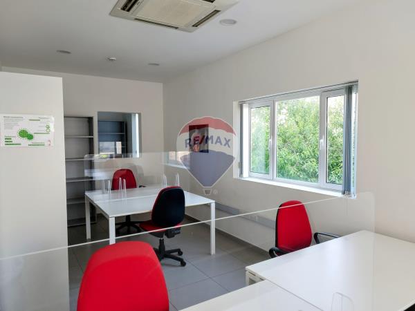 Office space to rent in Ta' Xbiex