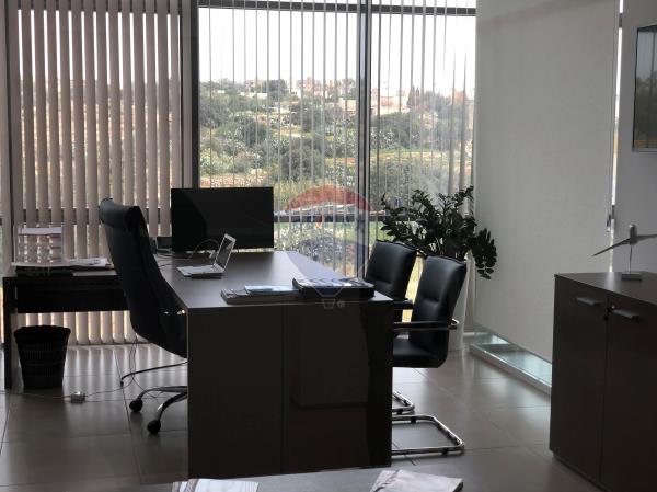 Office space to rent in Birkirkara