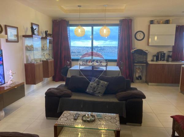 Valletta Apartment - Image 1